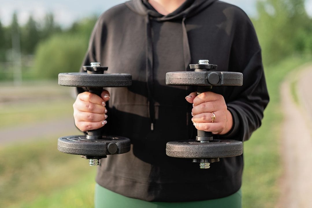 Lifting Through the Heat: How to Train Hard in Summer